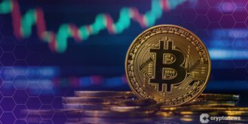 Bitcoin ETF IBIT Ranks Among Top 2025 Fund Flows Despite Negative Returns