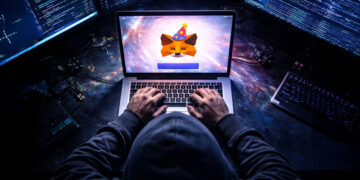 Hundreds of MetaMask wallets drained: What to check before you ‘update’