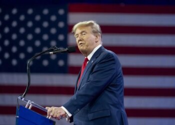 Trump Crypto Empire Faces Scrutiny Over 49% Saudi Linked Stake in New Bank