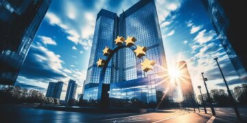 Binance News: Christine Lagarde Allegedly Blocks the Exchange from Gaining MiCA License